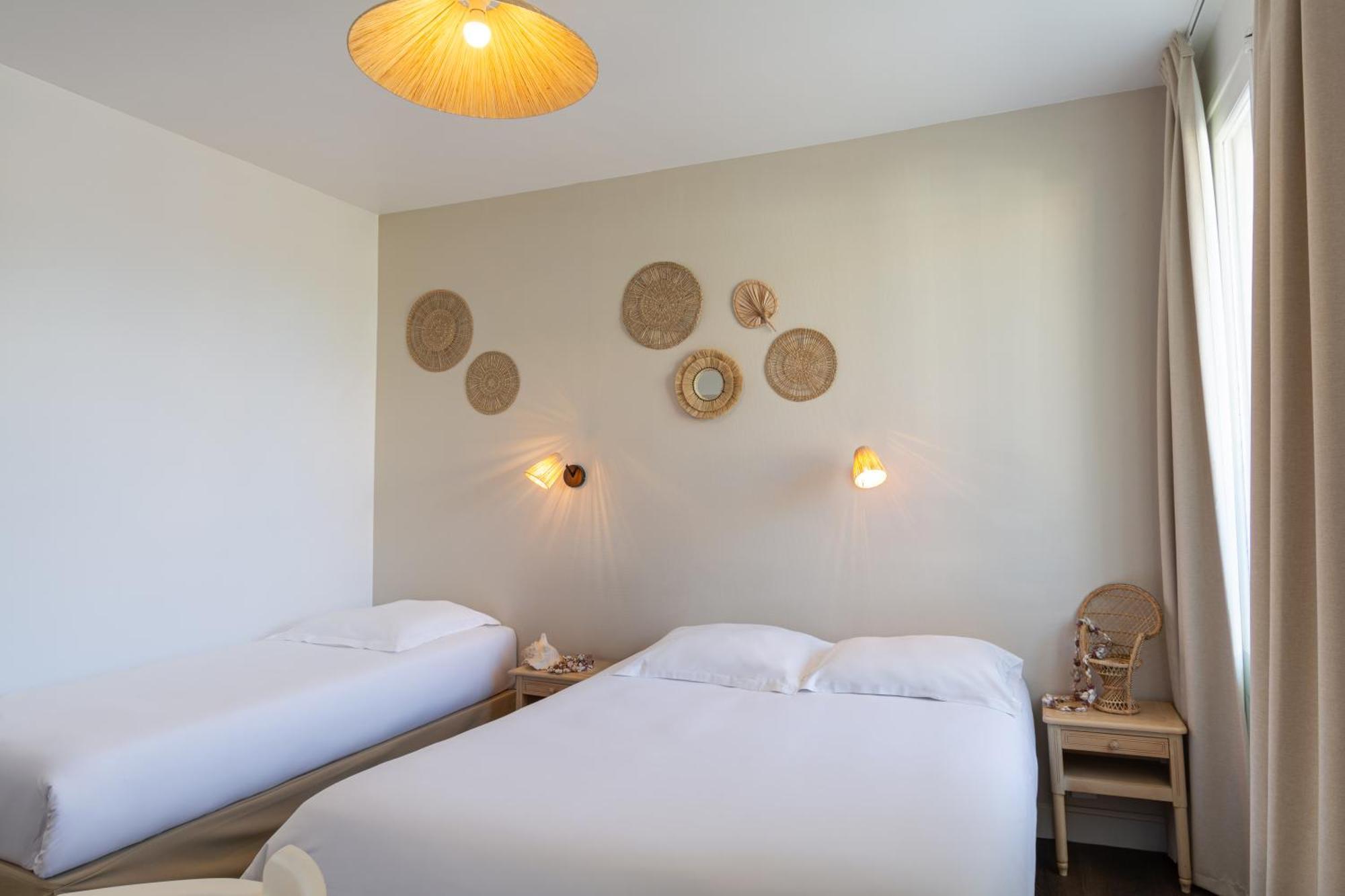 Hotel De La Plage Courseulles-sur-Mer Buitenkant foto